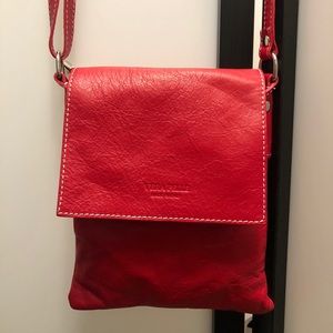 Vera Pelle Italian Leather Crossbody Bag